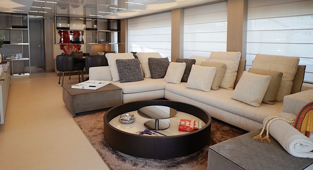 SHERO yacht charter 5