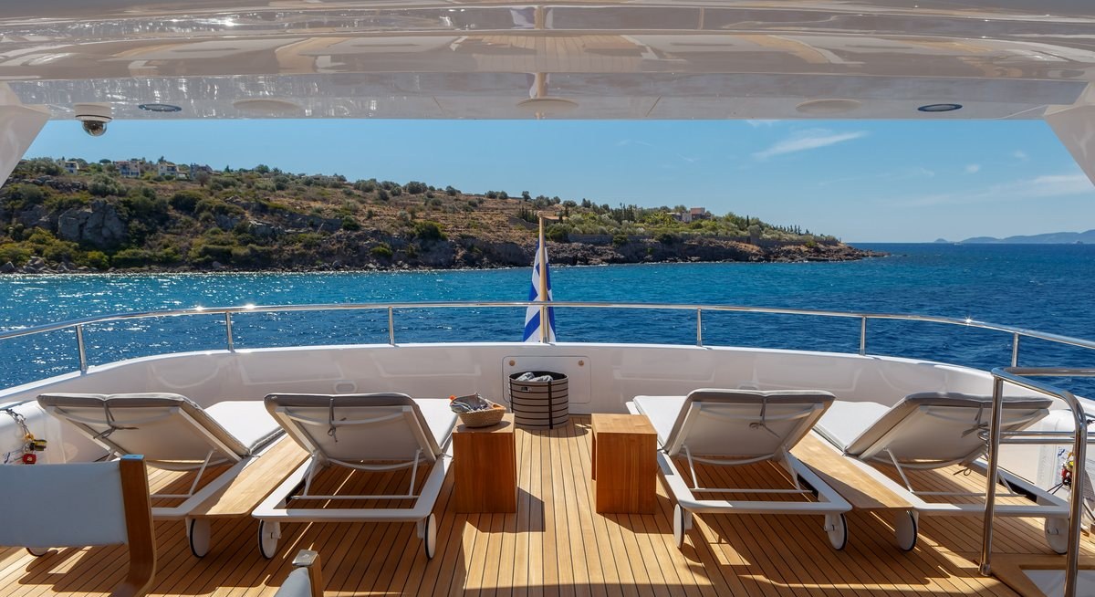 SHOOTING STAR yacht charter 3