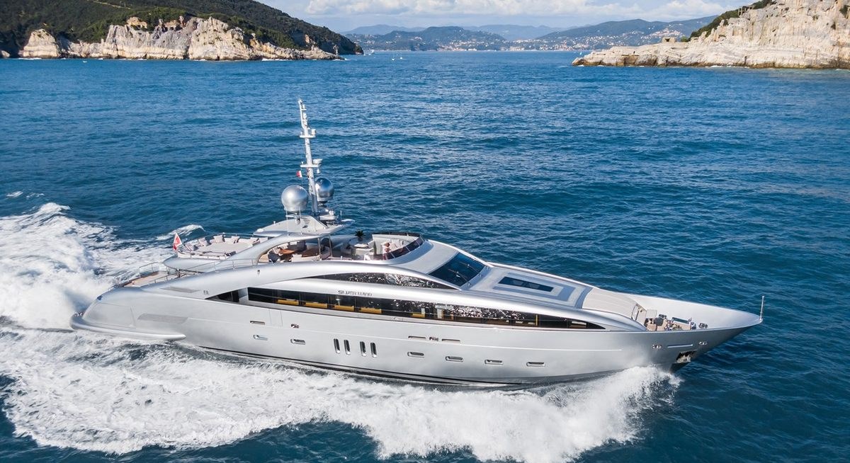 SILVER WIND yacht charter 1