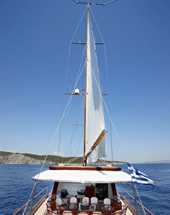 SLOW LIVE yacht charter 2