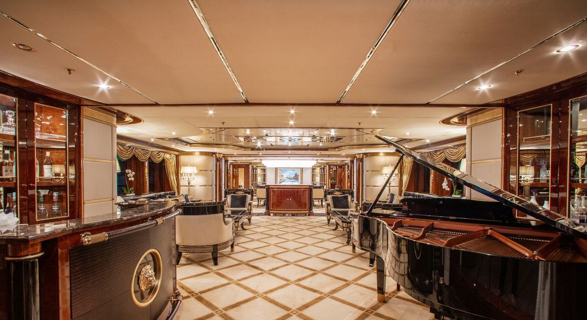 SORRENTO yacht charter 4