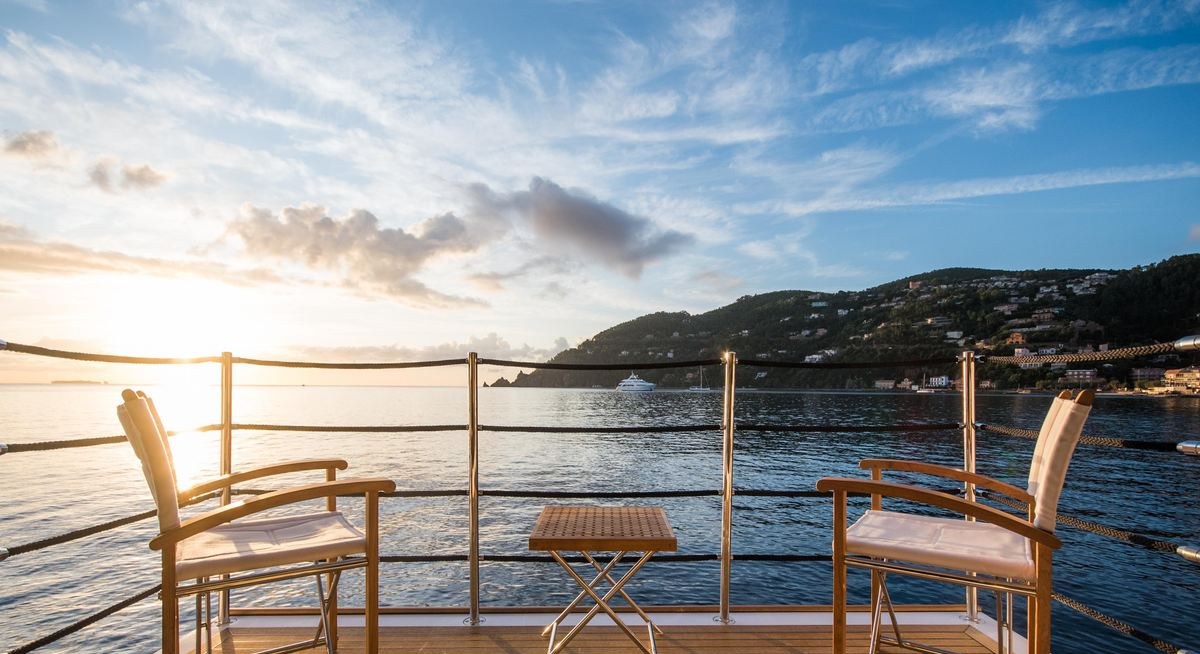 SOULMATE yacht charter 5