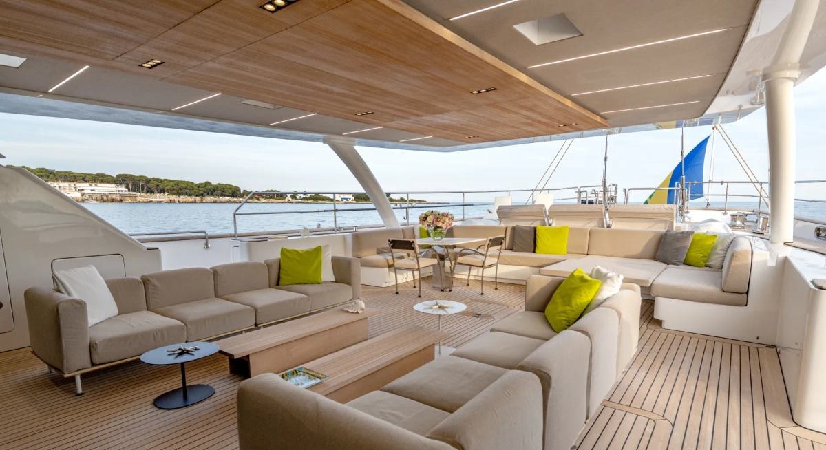 SPIRIT OF THE C'S yacht charter 3