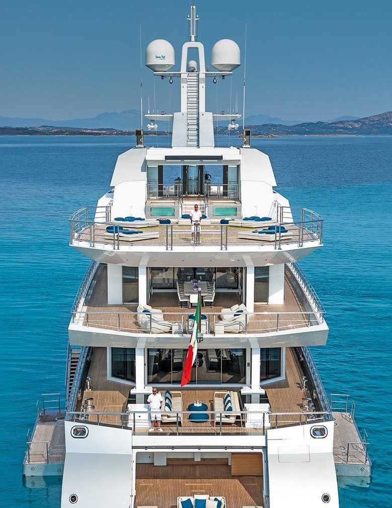 STELLA MARIS yacht charter 1