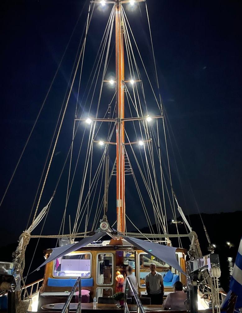 تأجير يخت STELLA QUEEN YACHT CHARTER