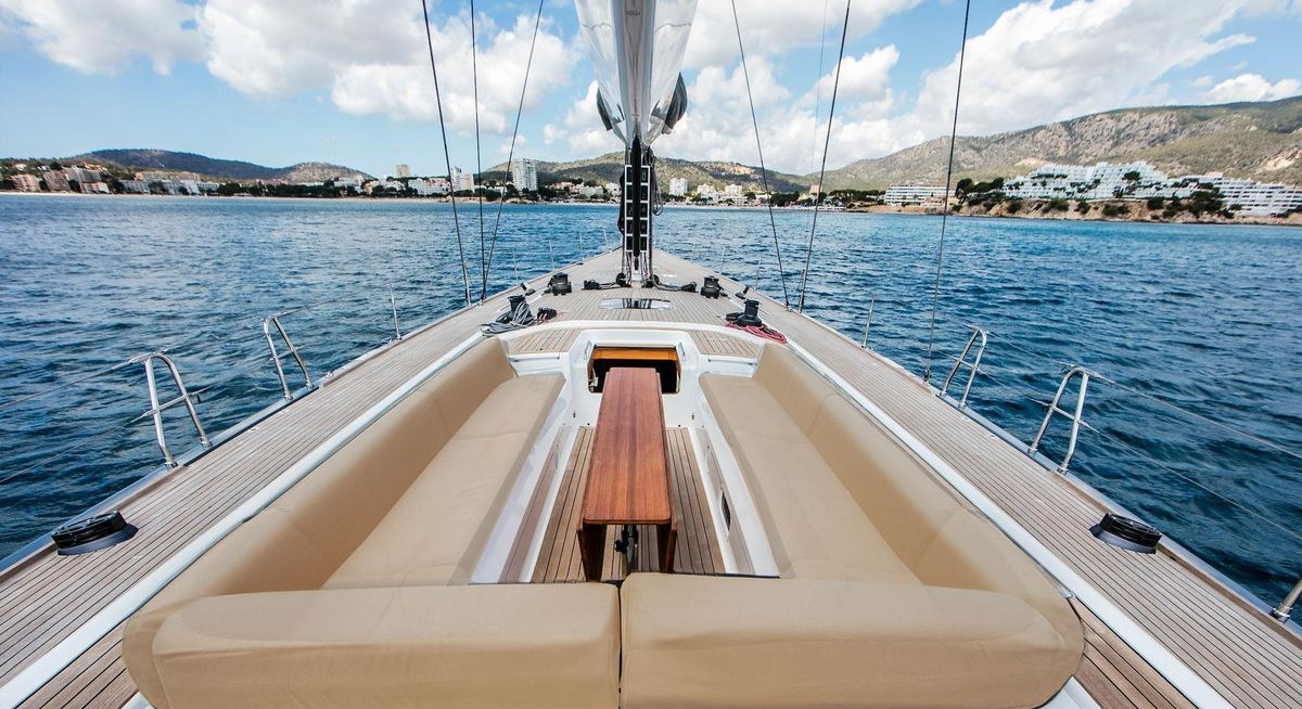STELLA yacht charter 3