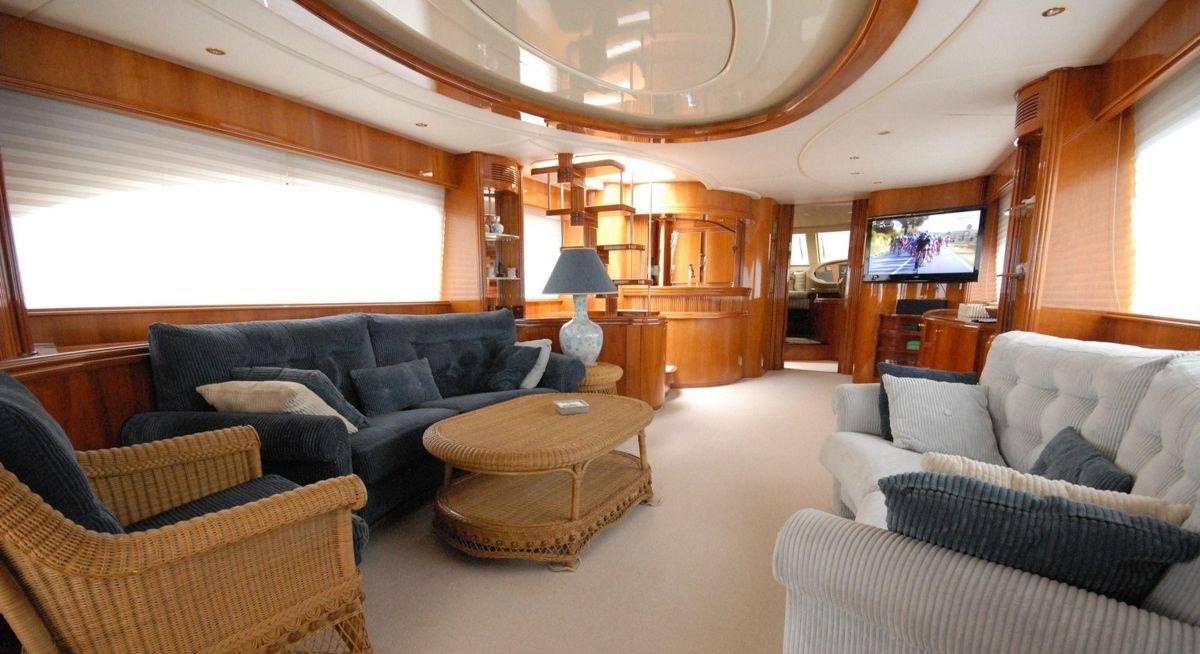 STOLI yacht charter 4