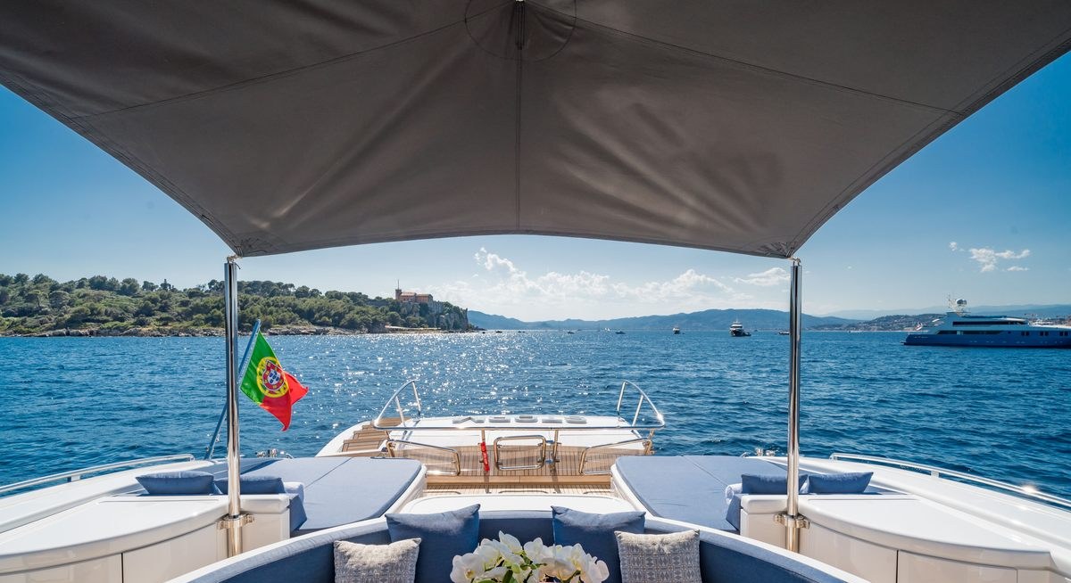 STORM yacht charter 4
