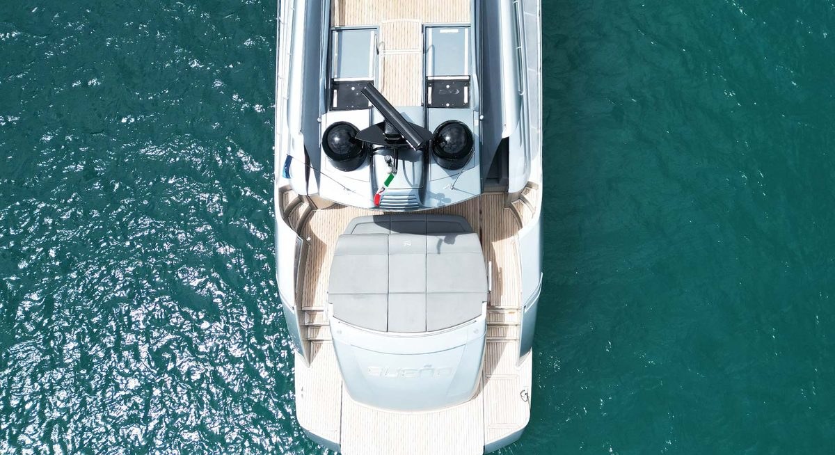 SUENO yacht charter 5