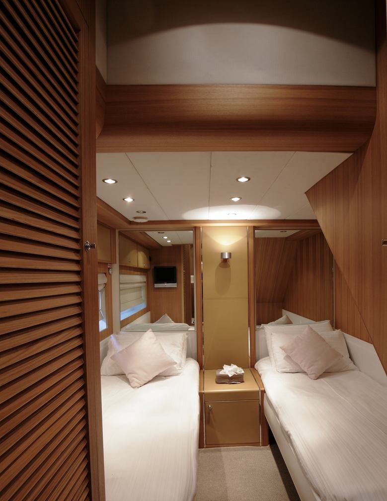 تأجير يخت SULA YACHT CHARTER