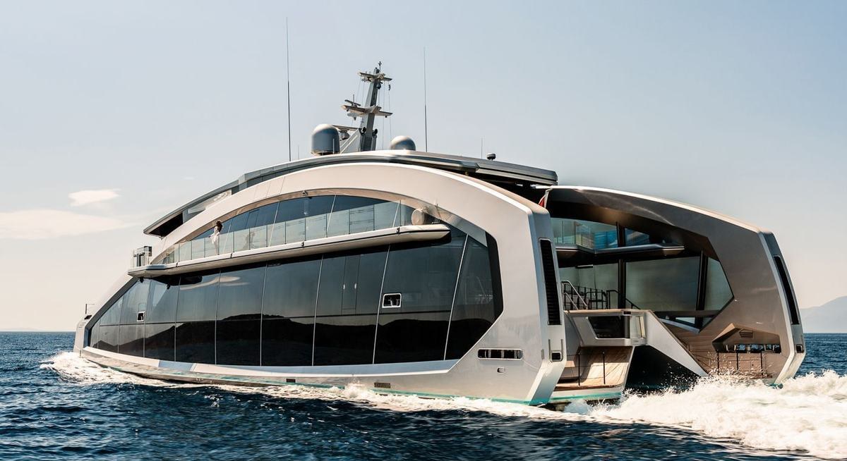 THIS IS IT yacht charter 1