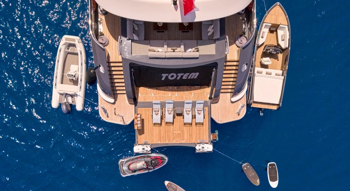 TOTEM yacht charter 5