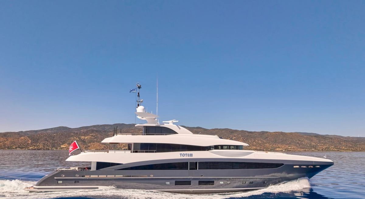 TOTEM YACHT CHARTER yacht charter