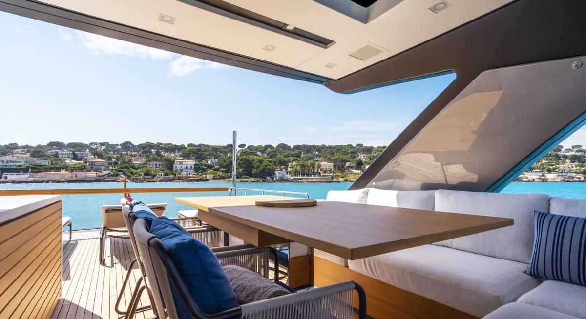 TRIPLE L yacht charter 3