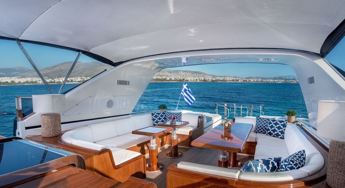 TURN ON yacht charter 3
