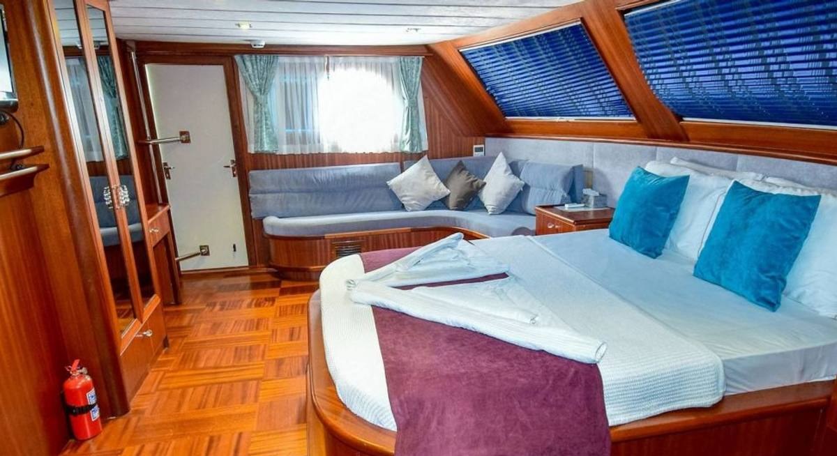 UGUR yacht charter 3