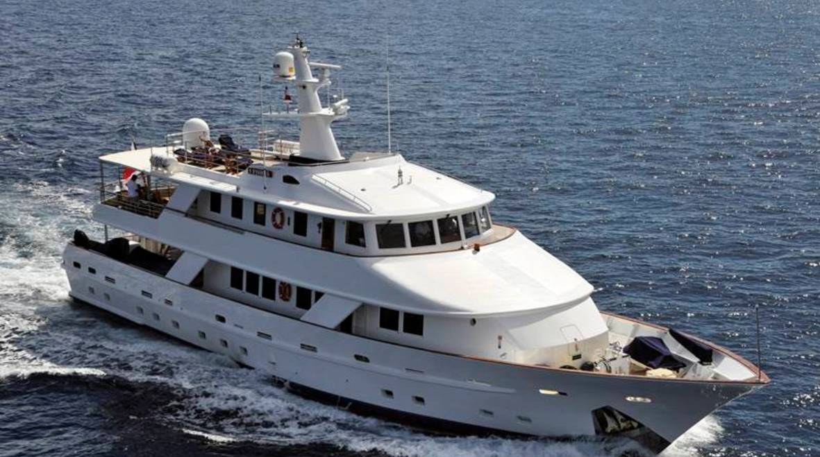 V. BAHRIA yacht charter 1