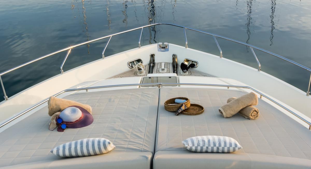 VENTO yacht charter 2