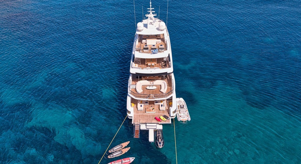 VOLO MARE yacht charter 5