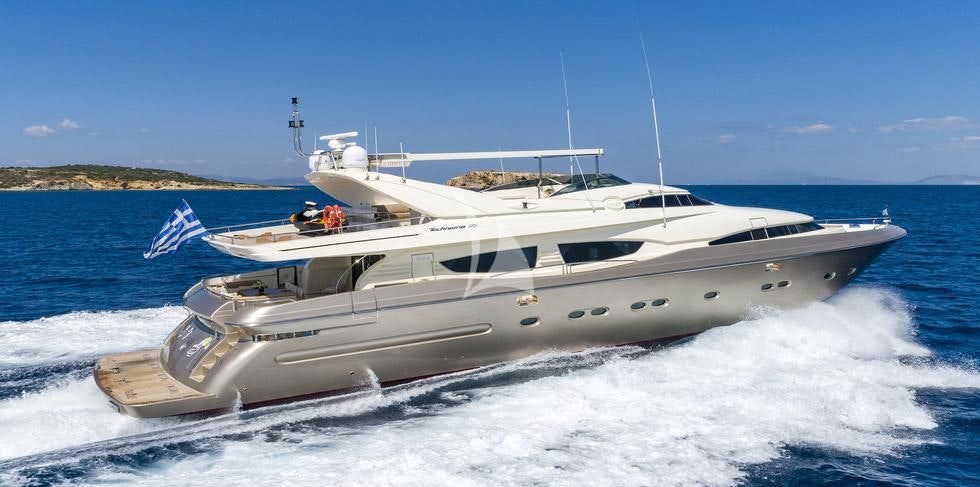 WHY yacht charter 1